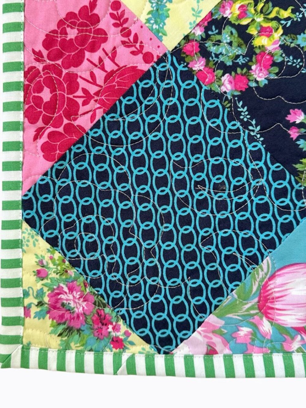 Vibrant Patchwork Quilt Throw 53x53 Reversible Pink Floral Geometric Cottagecore - Picture 5 of 10